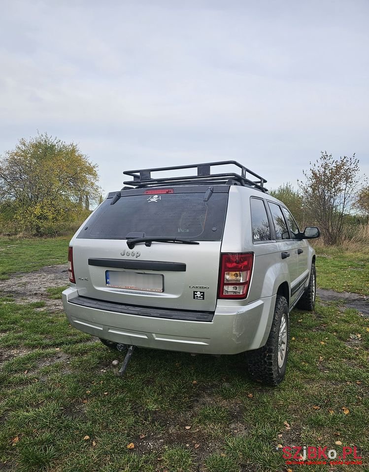 2005' Jeep Grand Cherokee photo #4