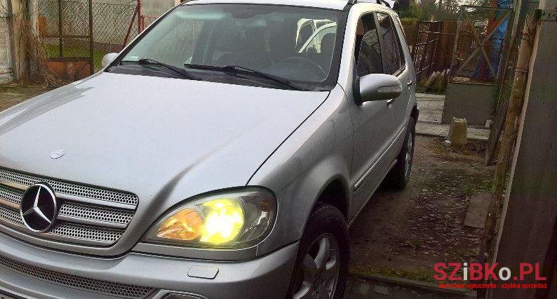 2003' Mercedes-Benz Klasa Ml photo #1
