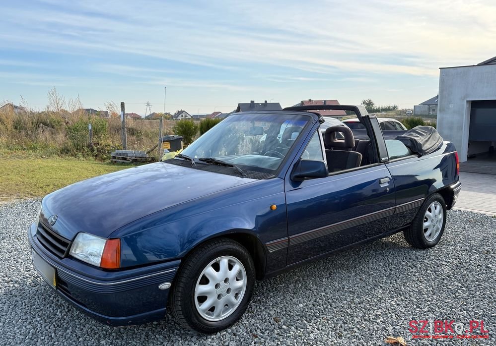 1992' Opel Kadett photo #2