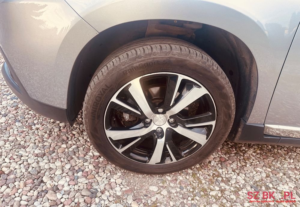 2014' Peugeot 2008 1.6 Vti Allure photo #6