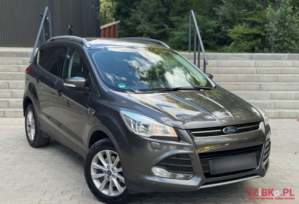 2015' Ford Kuga photo #3