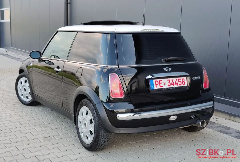 2002' MINI Cooper photo #2