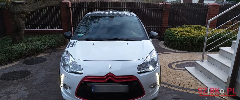 2012' Citroen DS3 1.6 Thp Racing photo #2