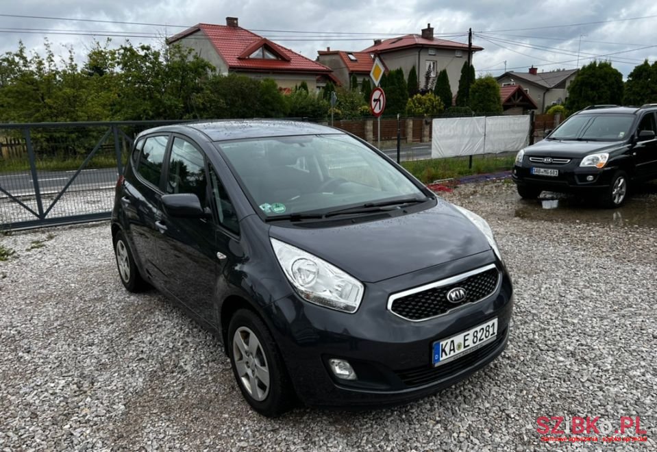 2013' Kia Venga photo #3