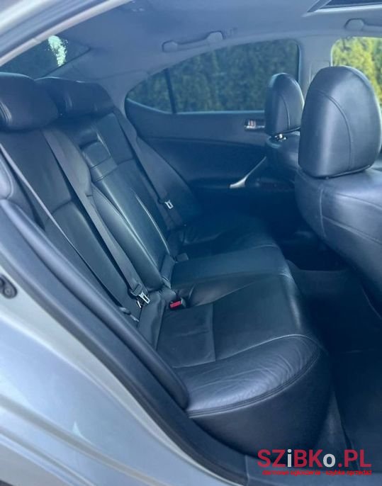 2006' Lexus IS photo #5