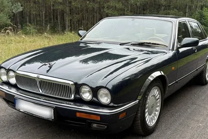 1995' Jaguar XJ
