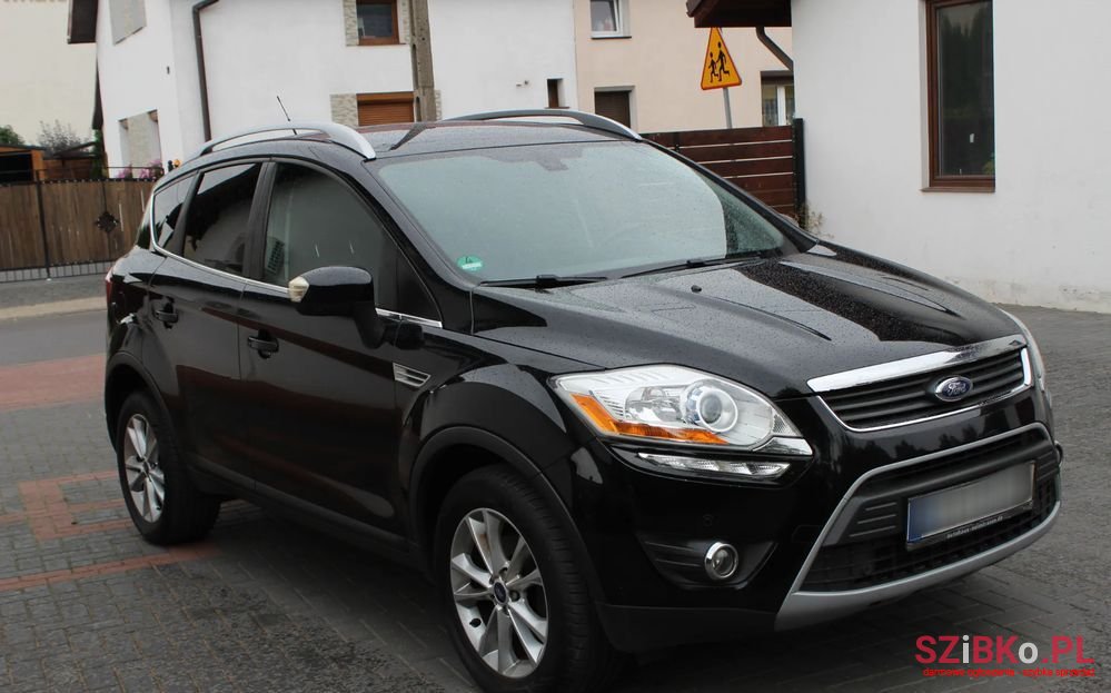 2012' Ford Kuga photo #2