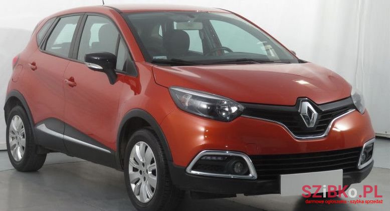 2015' Renault Captur photo #1