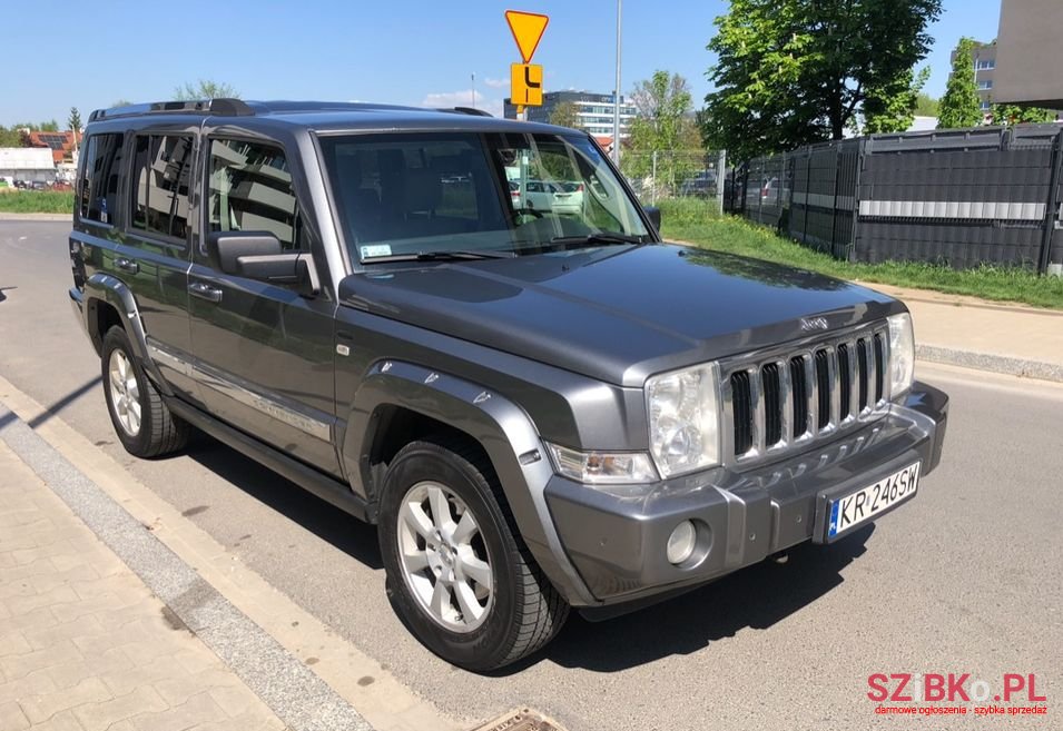 2007' Jeep Commander photo #2