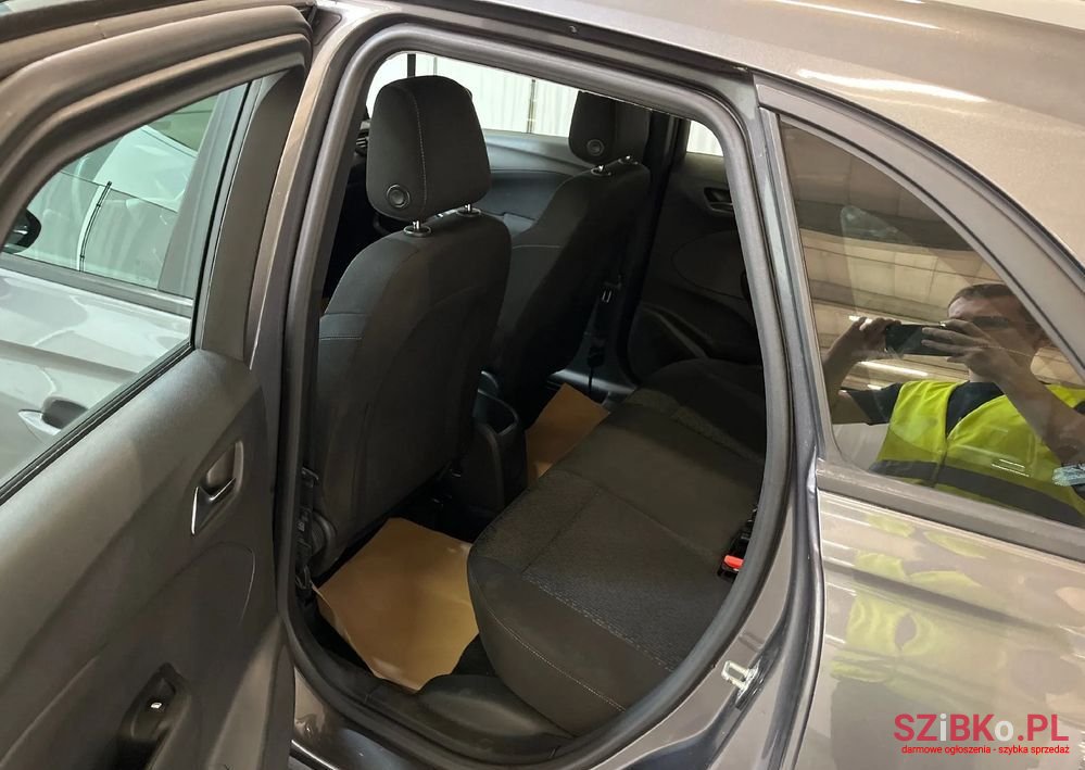 2019' Opel Crossland X photo #6