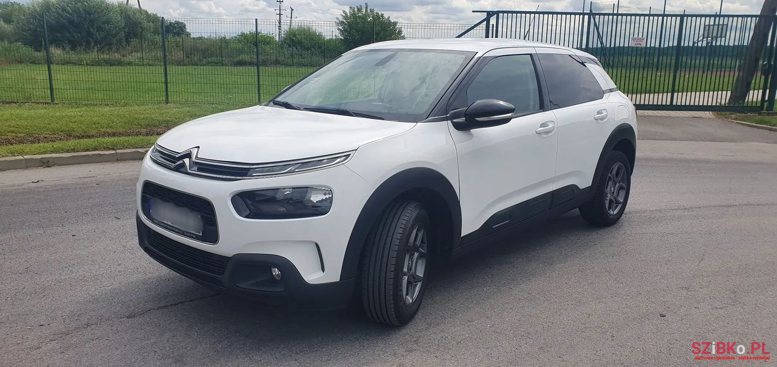 2018' Citroen C4 Cactus photo #2
