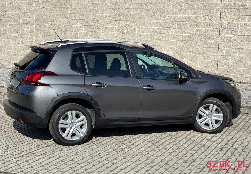 2019' Peugeot 2008 photo #5