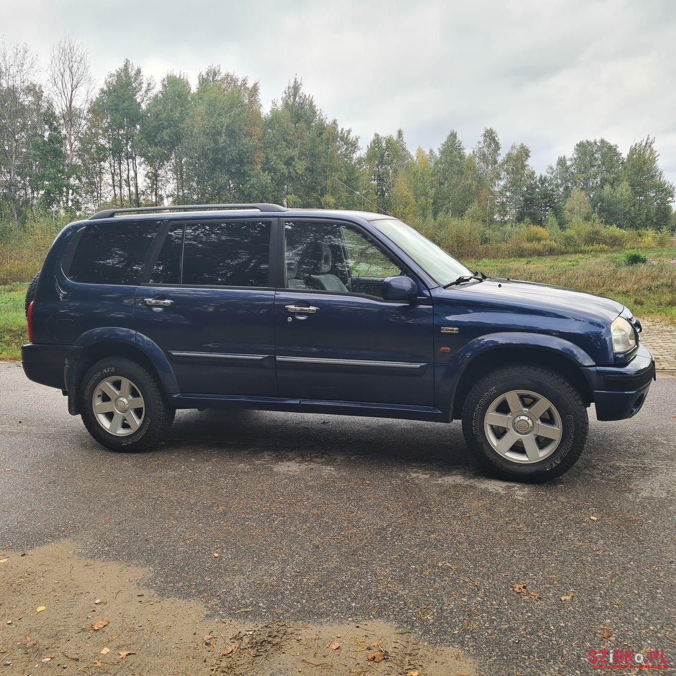 2003' Suzuki Grand Vitara photo #1