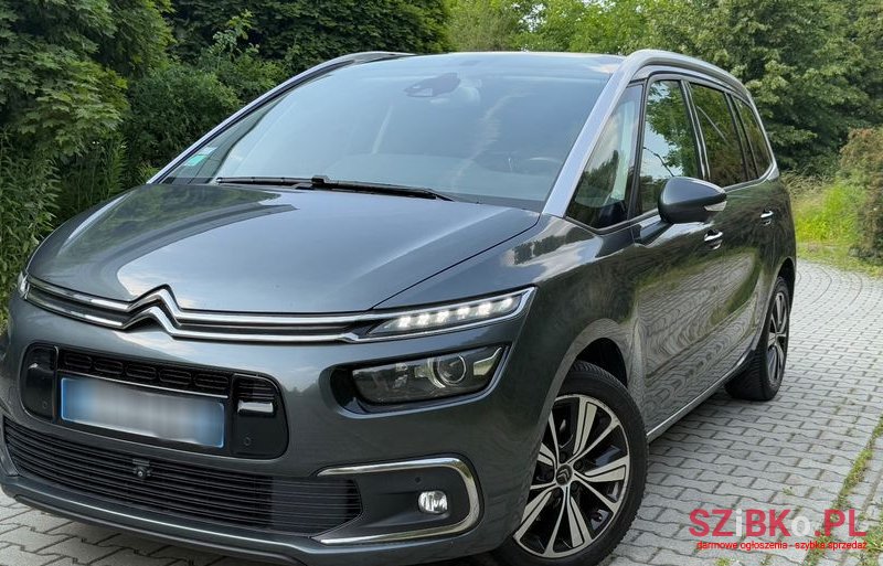 2017' Citroen C4 Grand Picasso photo #2