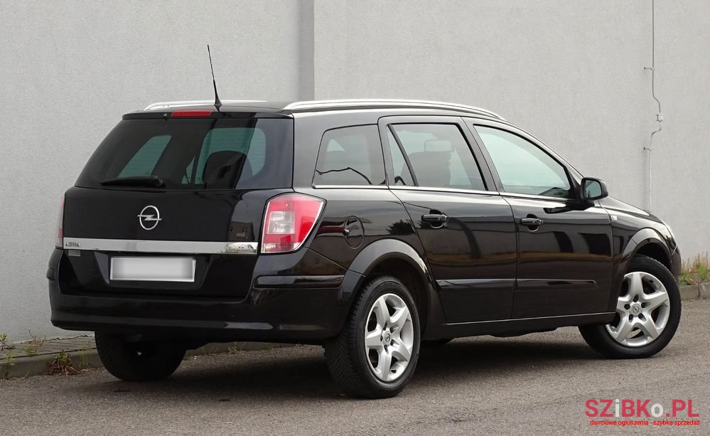 2007' Opel Astra photo #4