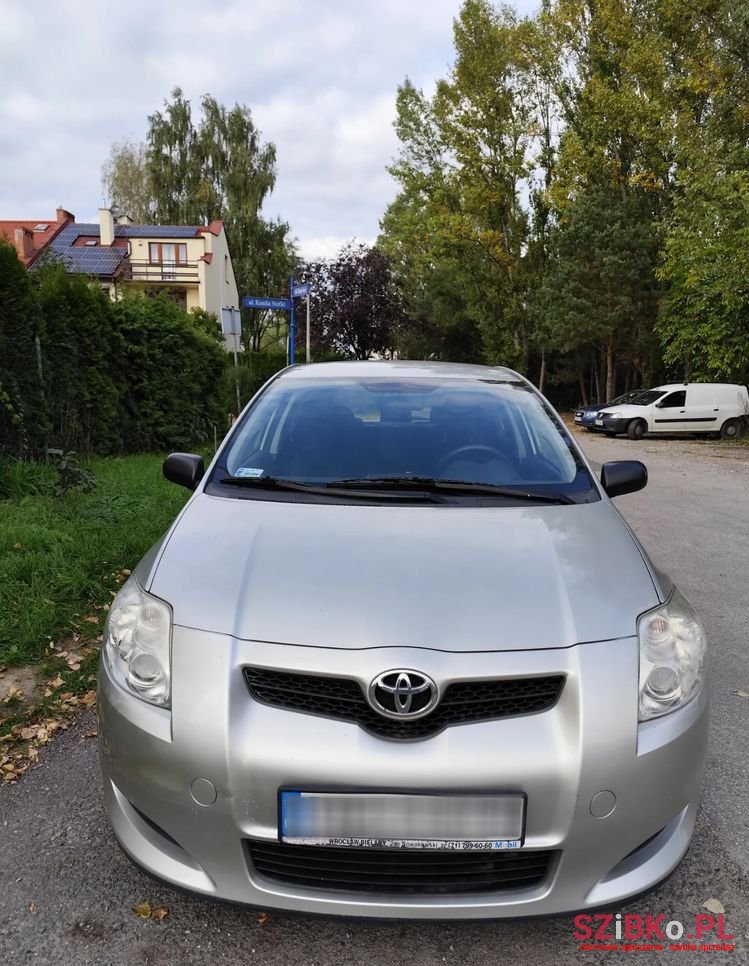 2008' Toyota Auris 1.4 Vvt-I Luna photo #2