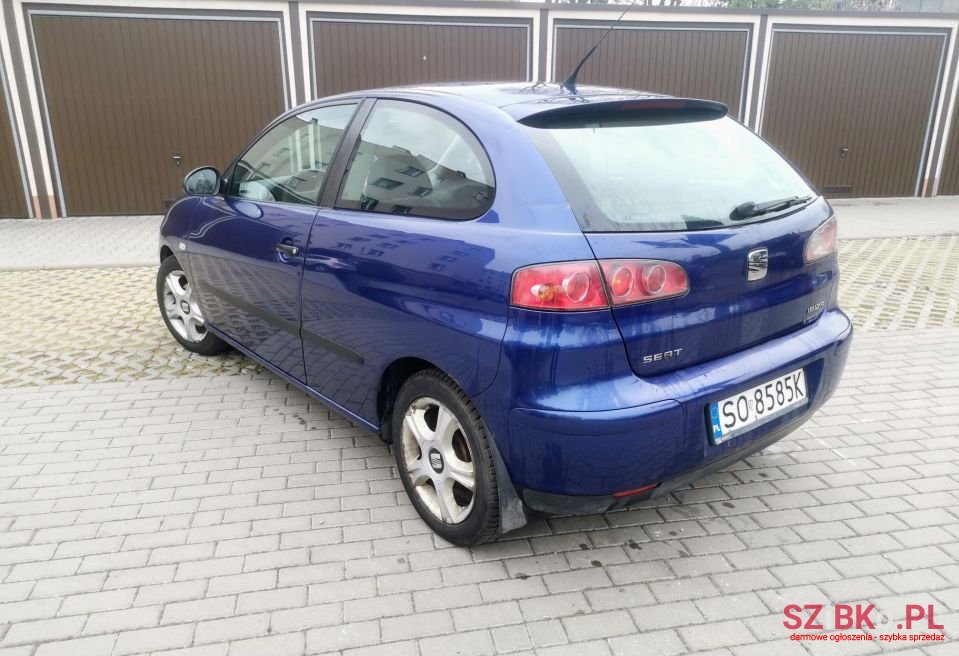 2004' SEAT Ibiza photo #5