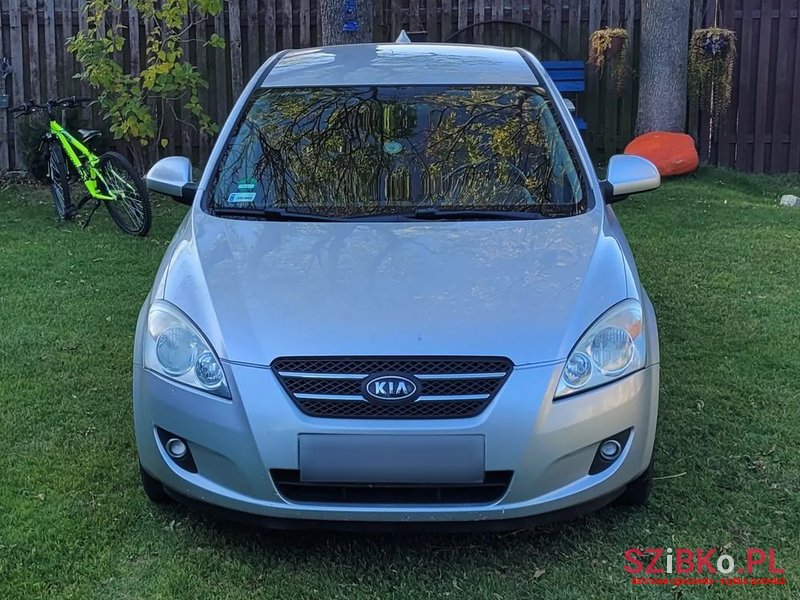 2007' Kia Ceed Comfort photo #1