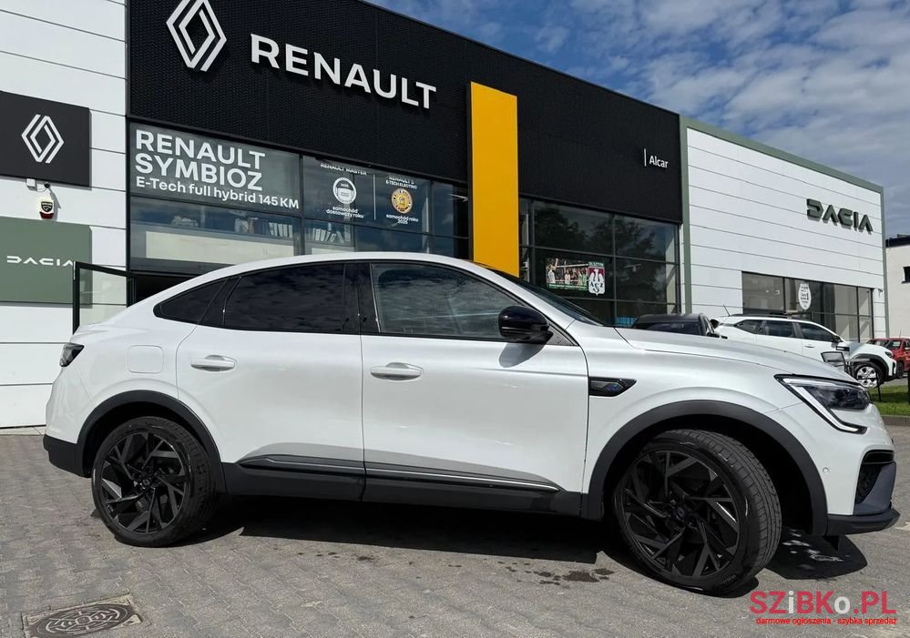 2023' Renault Arkana photo #2