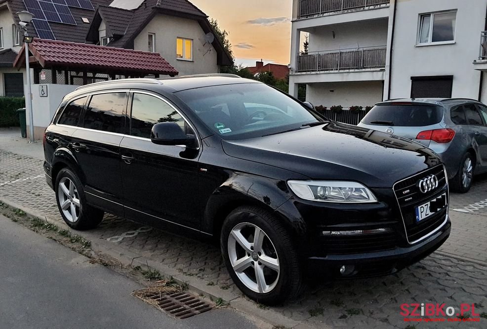 2008' Audi Q7 photo #6