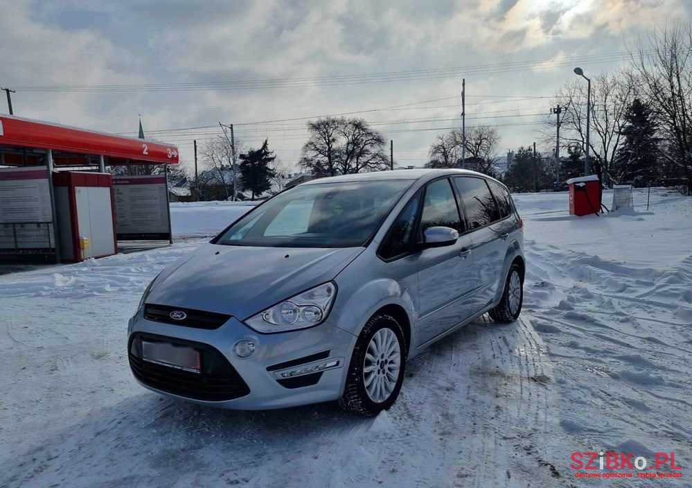 2014' Ford S-Max photo #2