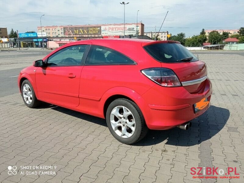 2005' Opel Astra photo #2