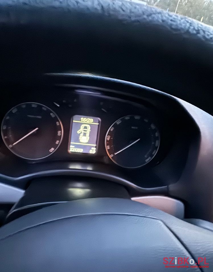 2006' Skoda Octavia 1.9 Tdi Ambiente photo #6