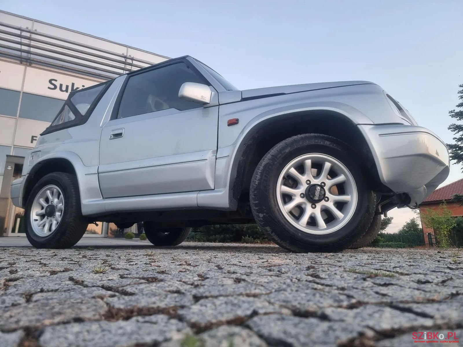 1999' Suzuki Vitara photo #1