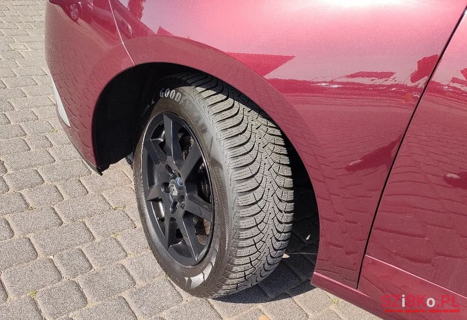 2013' Renault Scenic photo #2