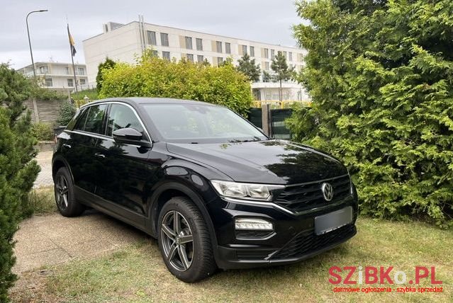 2018' Volkswagen T-Roc photo #2
