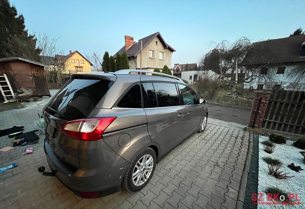 2013' Ford Grand C-MAX photo #6