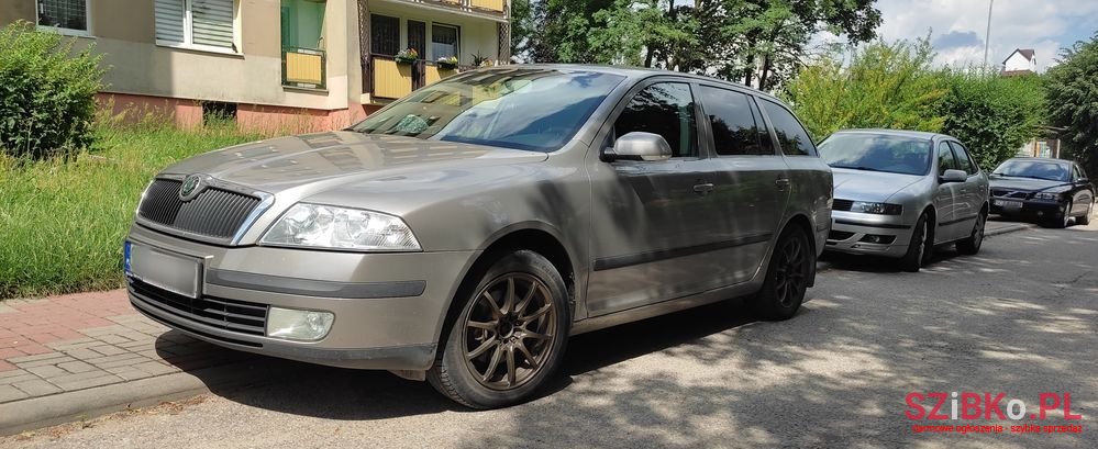 2007' Skoda Octavia photo #3