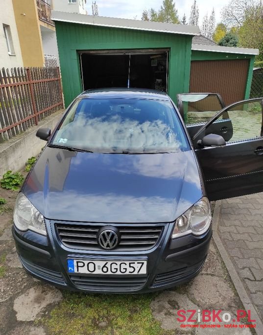 2008' Volkswagen Polo photo #2