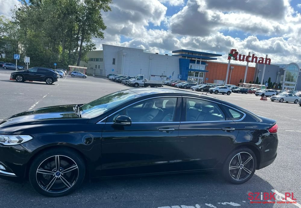 2016' Ford Fusion photo #2