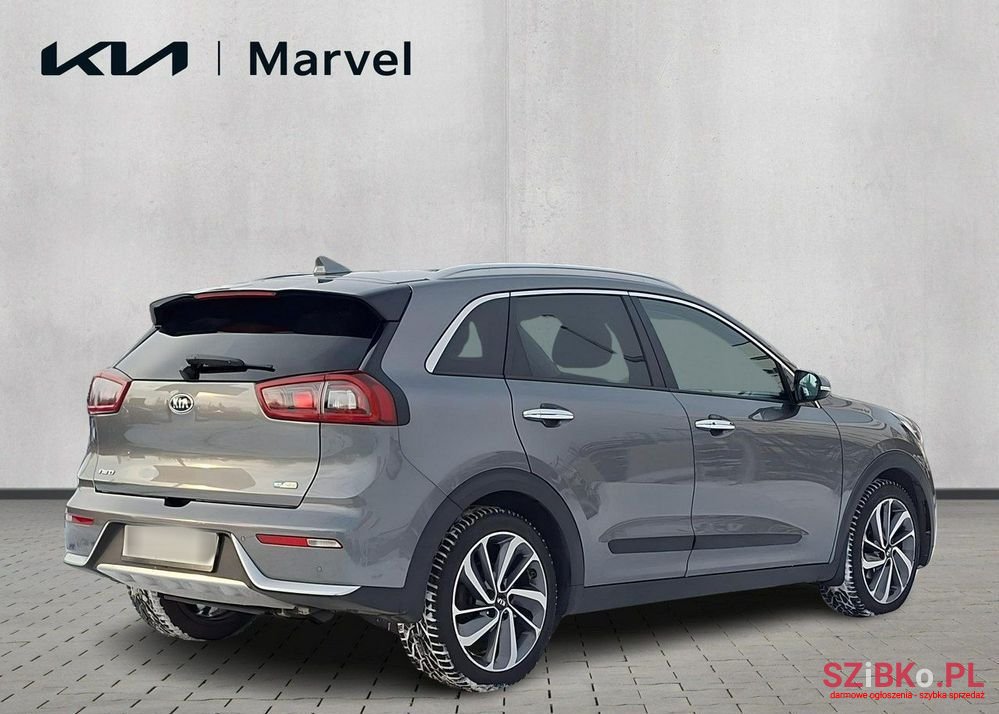 2018' Kia Niro photo #6