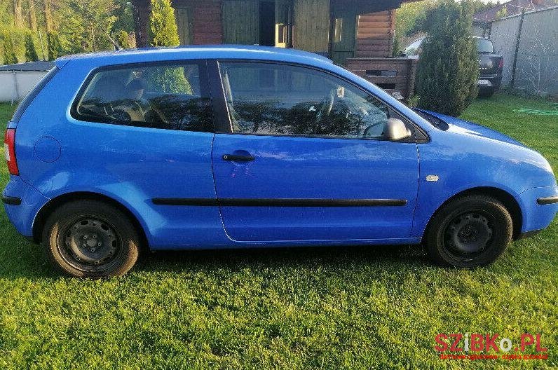 2001' Volkswagen Polo photo #1