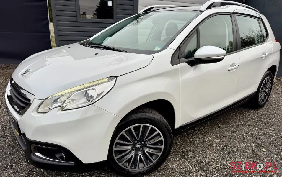 2013' Peugeot 2008 120 Vti Allure photo #1