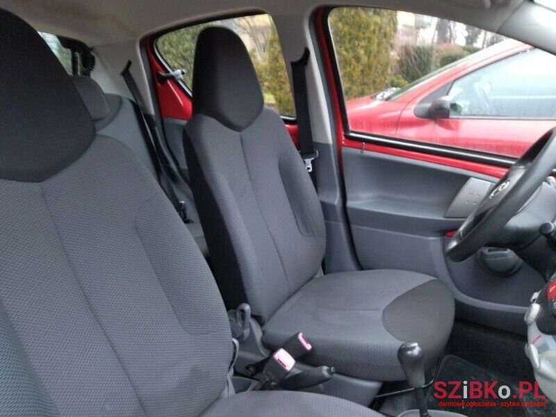 2008' Toyota Aygo photo #4