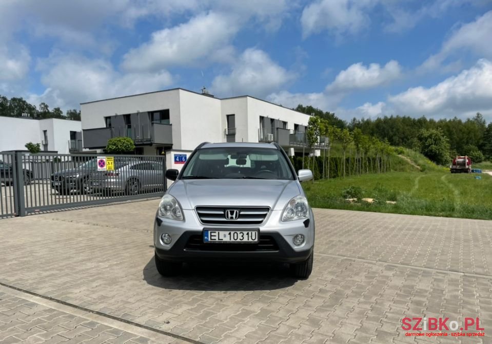 2005' Honda CR-V photo #1