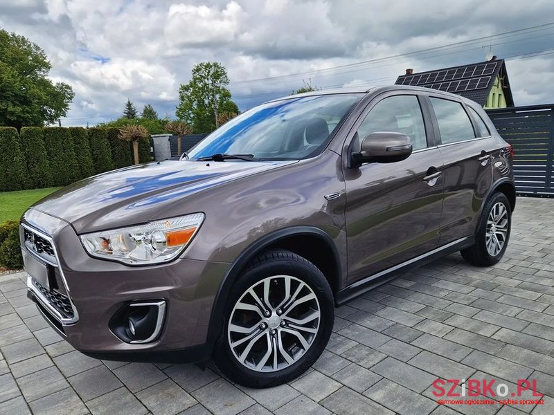 2016' Mitsubishi ASX photo #3