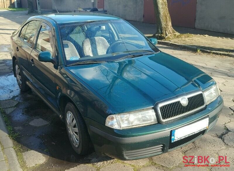 2001' Skoda Octavia photo #1