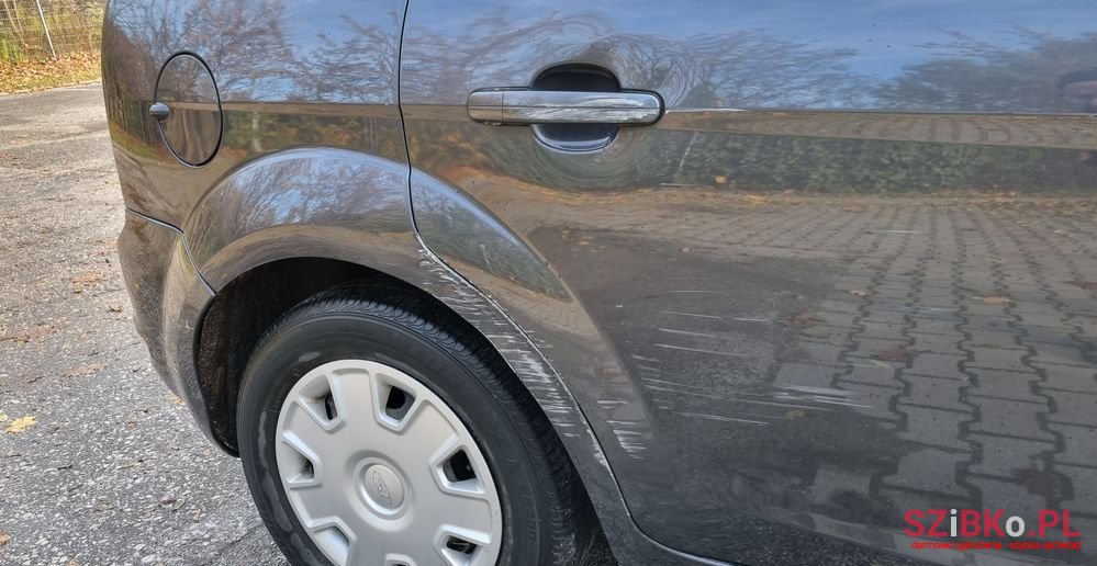 2011' Ford Focus photo #4