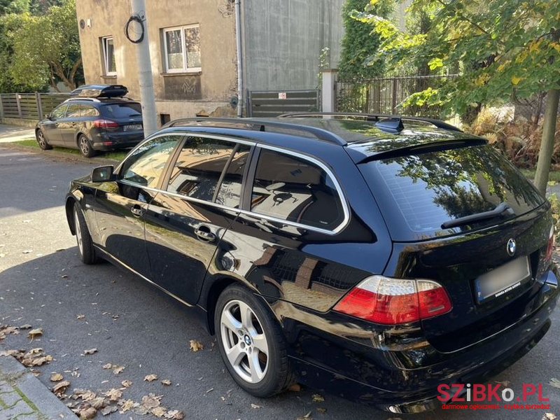 2009' BMW 5 Series 525D Xdrive Touring photo #5