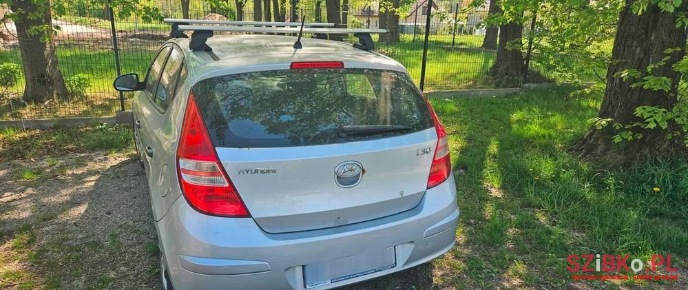 2008' Hyundai i30 photo #2