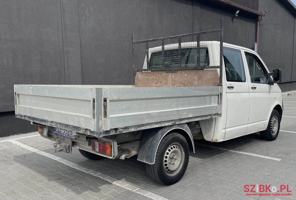 2004' Volkswagen Transporter photo #5