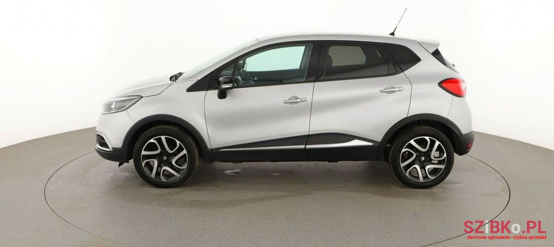 2016' Renault Captur photo #2