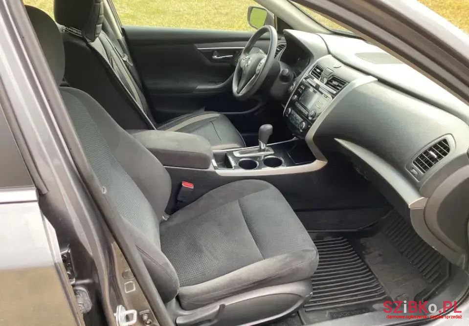 2014' Nissan Altima photo #5