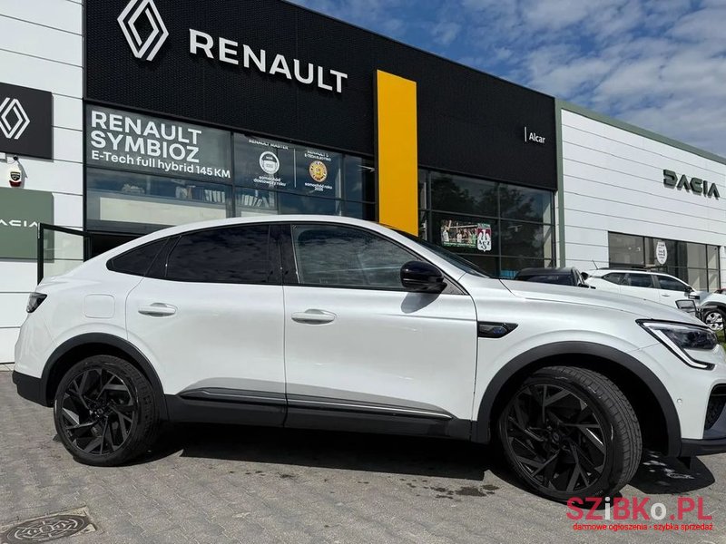 2023' Renault Arkana photo #2