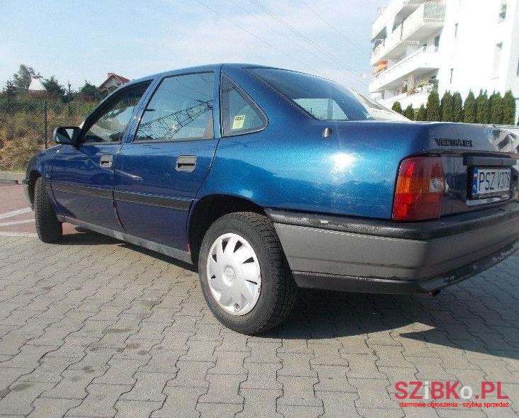 1991' Opel Vectra photo #2