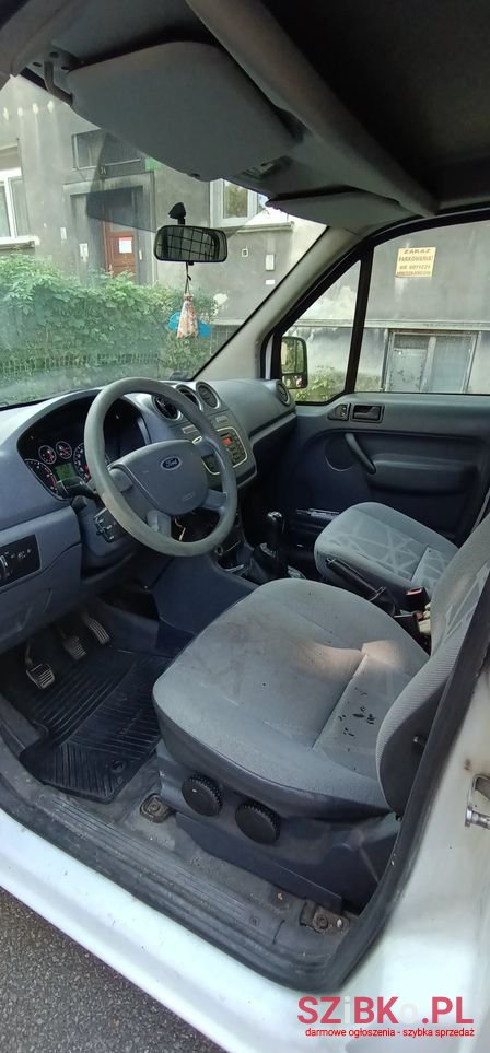 2010' Ford Transit photo #2